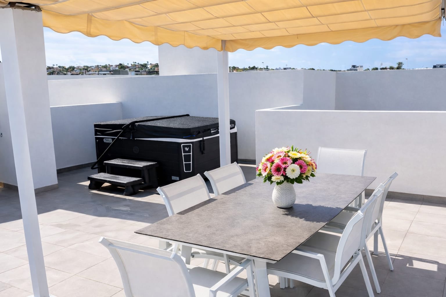 Gran Alacant Penthouse met Jacuzzi